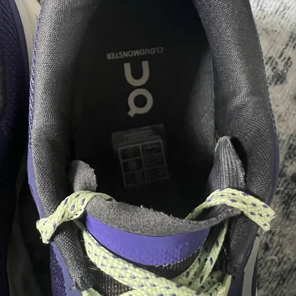 On Running Cloudmonster Men Sneakers